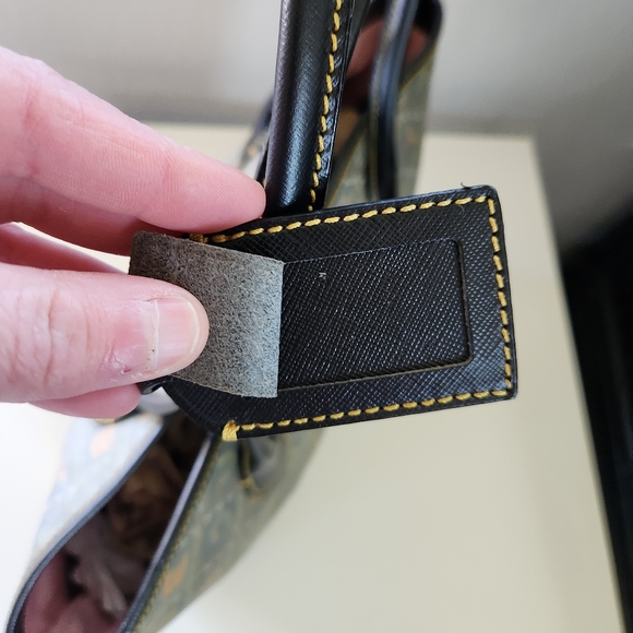 D&B Cindy Medium Tote - Picture 11 of 14